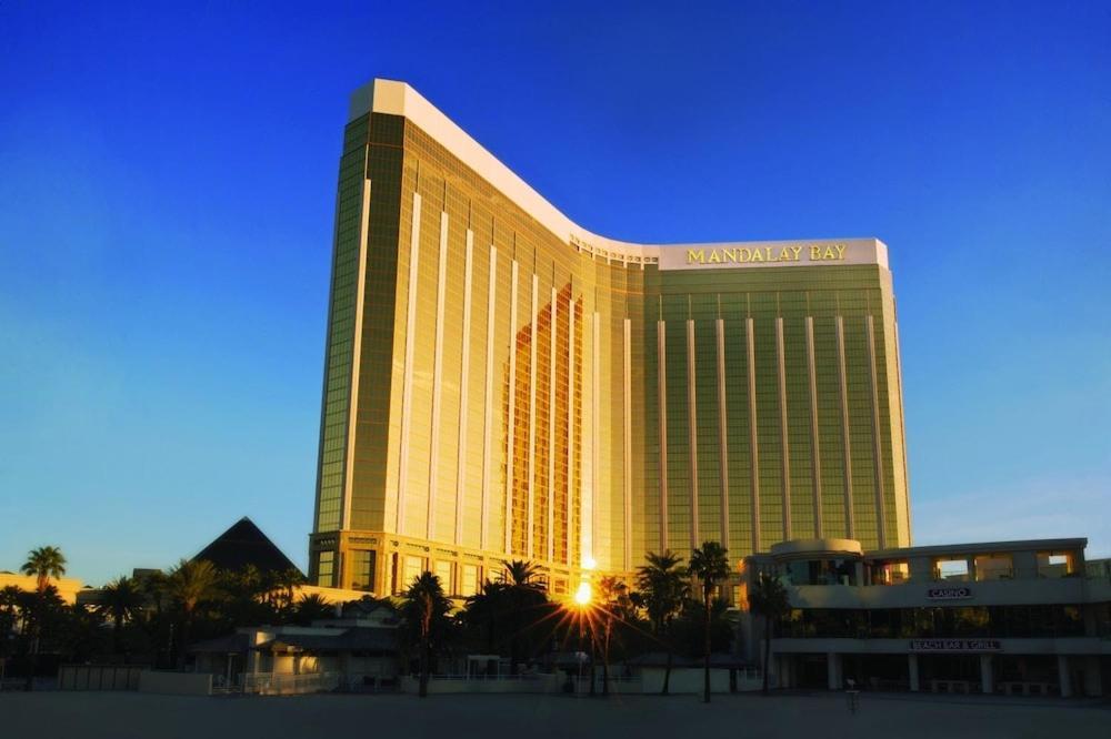 Mandalay Bay Resort And Casino By Suiteness Las Vegas Exterior photo